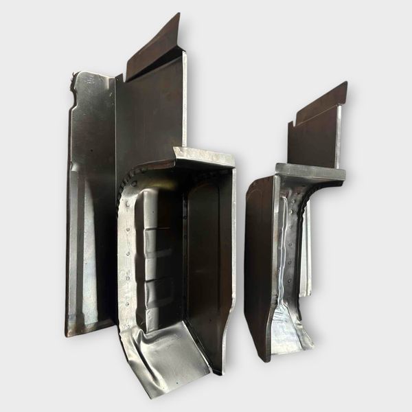 Подножка, ступенька кабины Газ 3302,Газель 2705,Соболь 2217 правая + левая 2418 фото